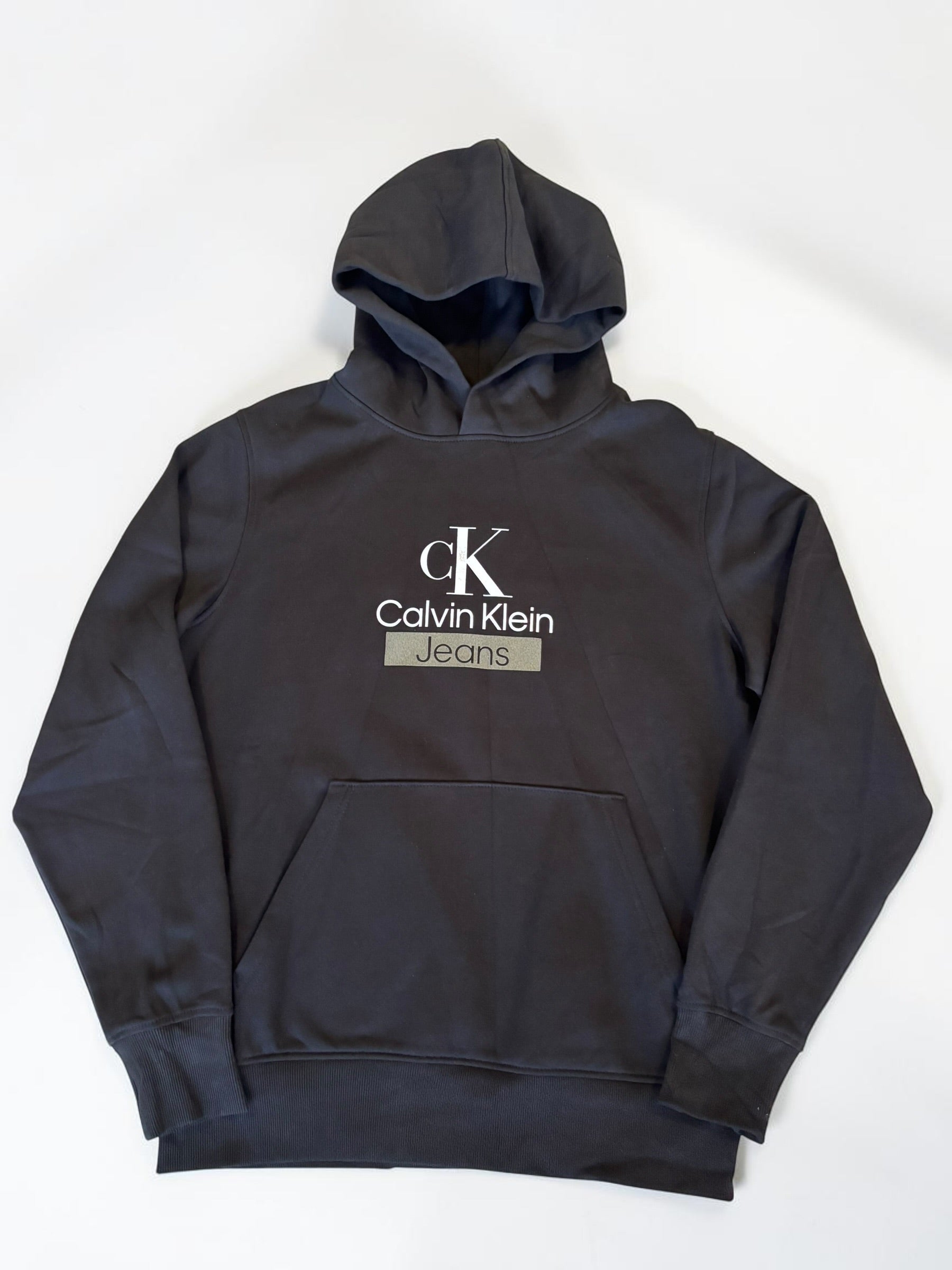 Buso Calvin Klein Stacked