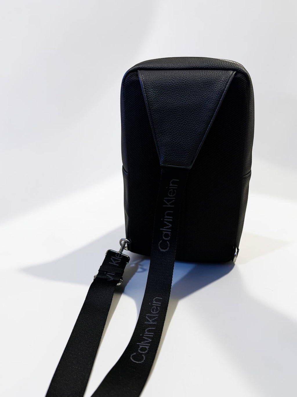 Bolso Calvin Klein Sailing 33